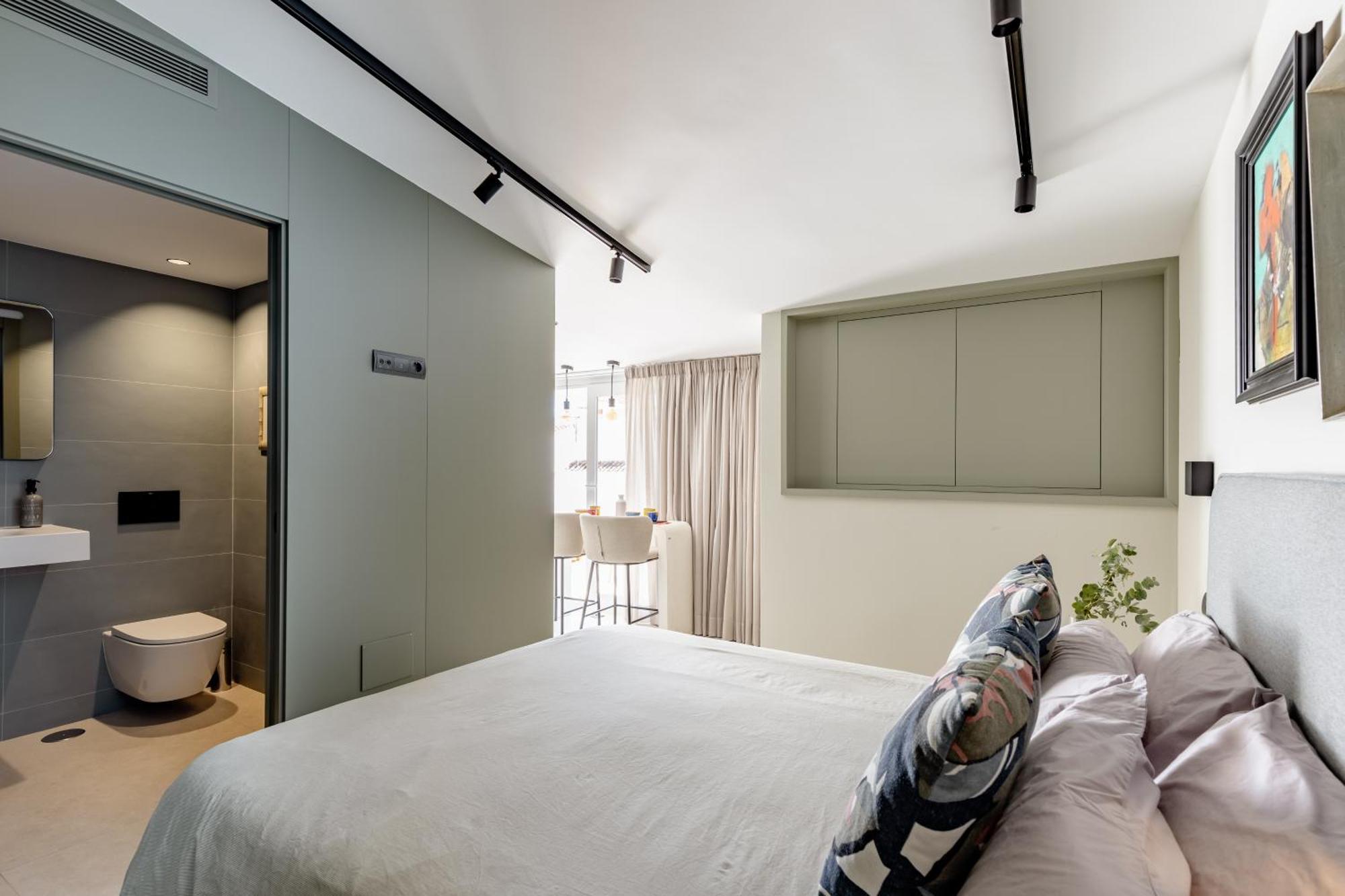 Atarazanas Suite, Atico Con Terraza มาลากา ภายนอก รูปภาพ